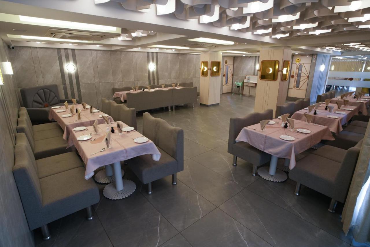 Rds Hotel Amhedabad Dış mekan fotoğraf