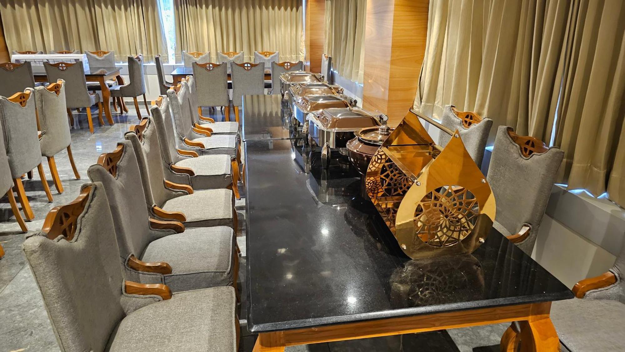 Rds Hotel Amhedabad Dış mekan fotoğraf