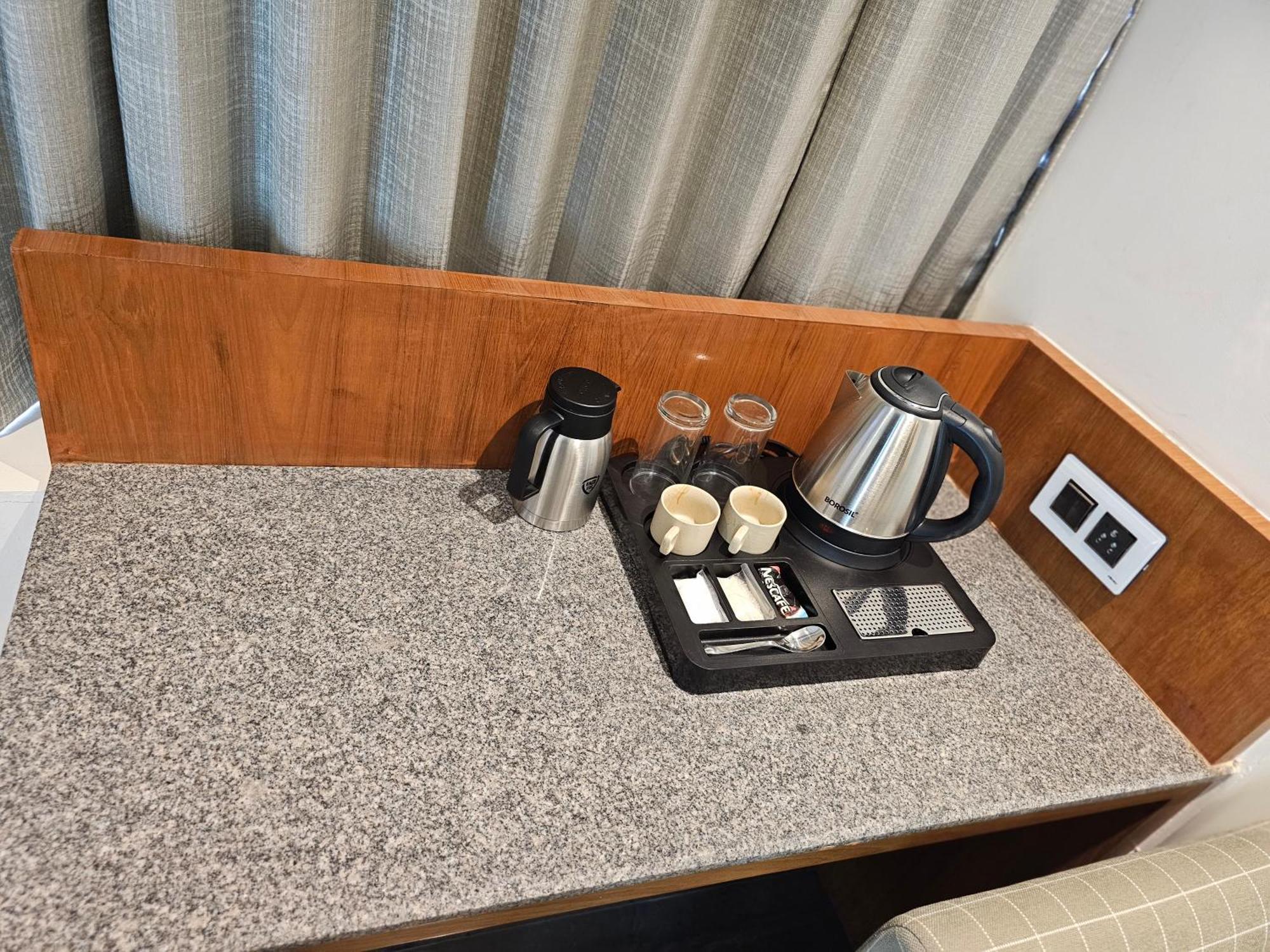 Rds Hotel Amhedabad Dış mekan fotoğraf